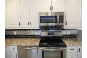 6928 Kingston Dr, Lake Worth, FL 33462, Sold 08/18/17