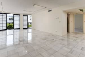 2778 S Ocean Blvd #303s, Palm Beach, FL 33480, Sold 08/28/17