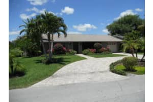 6701 Paul Mar Dr, Lake Worth, FL 33462, Sold 01/31/17