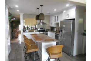 6701 Paul Mar Dr, Lake Worth, FL 33462, Sold 01/31/17