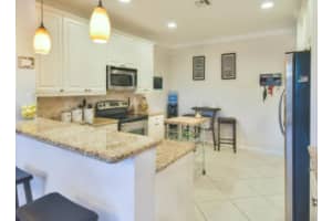 4719 N Prive Cir, Delray Beach, FL 33445, Sold 03/10/17