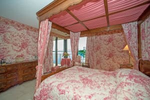 1200 S Flagler Dr APT 406, West Palm Beach, FL 33401, Sold 06/15/18