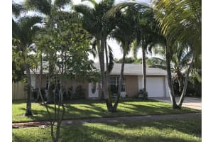 6979 Athena Dr, Lake Worth, FL 33463, Sold 05/08/17