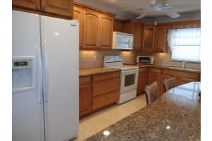 100 Intracoastal Pl, Jupiter, FL 33469, Sold 03/31/17