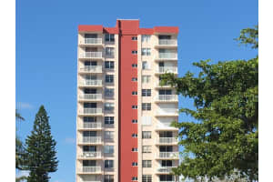 3161 S Ocean Dr, Hallandale Beach, FL 33009, Sold 03/27/17