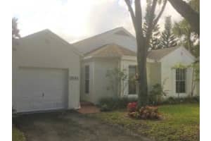 7681 Forest Green Ln, Boynton Beach, FL 33436, Sold 02/17/17