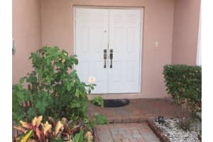 527 NW 130th Ave, Pembroke Pines, FL 33028, Sold 04/28/17