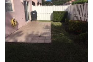 527 NW 130th Ave, Pembroke Pines, FL 33028, Sold 04/28/17