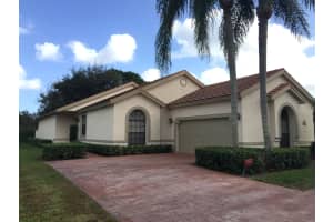 10364 Lexington Cir S, Boynton Beach, FL 33436, Sold 04/28/17