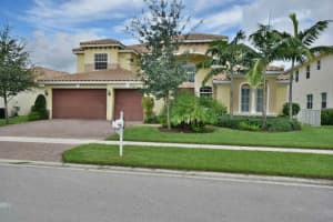 9482 Campi Dr, Lake Worth, FL 33467, Sold 05/31/17