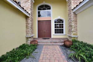 9482 Campi Dr, Lake Worth, FL 33467, Sold 05/31/17