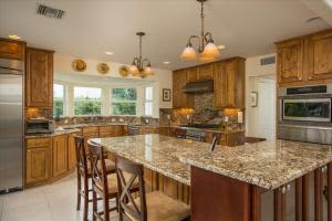 507 Bay Dr, Vero Beach, FL 32963, Sold 01/30/18