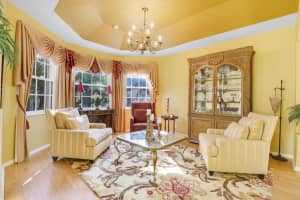 21 Lawrence Lake Dr, Boynton Beach, FL 33436, Sold 03/08/17