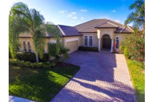866 SW Piedmont Ct, Port St. Lucie, FL 34986, Sold 04/17/17