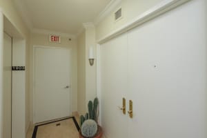 19333 Collins Ave, Sunny Isles Beach, FL 33160, Sold 03/29/17