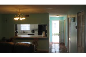 319 Waterside Dr Bldg # 16, Hypoluxo, FL 33462, Sold 04/28/17