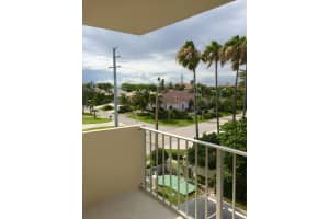 630 Ocean Dr, Juno Beach, FL 33408, Sold 05/16/17