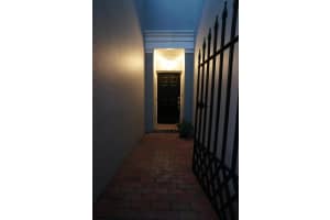 5913 Catesby St, Boca Raton, FL 33433, Sold 02/03/17