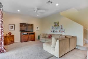 4911 Lombard Pass Dr, Lake Worth, FL 33463, Sold 02/23/17
