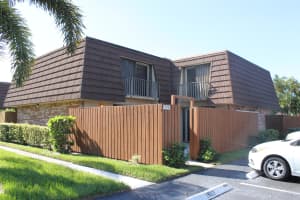 3927 Louis Dr, Lake Worth, FL 33461, Sold 02/21/17