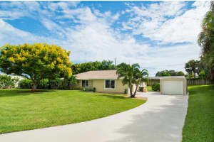 12850 SE Circle Dr, Hobe Sound, FL 33455, Sold 02/09/17