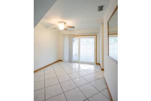 105 Old English Ct, Jupiter, FL 33458, Sold 05/30/17