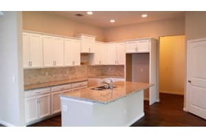 6885 Langdon Wy, Lake Worth, FL 33463, Sold 04/26/17