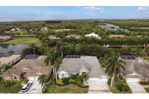 8415 SE Governors Way, Hobe Sound, FL 33455, Sold 02/24/17