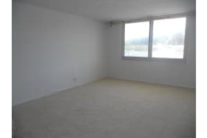 125 S Ocean Ave, Palm Beach Shores, FL 33404, Sold 03/31/17