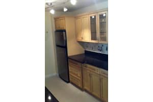 2100 Greenview Shores Blvd, Wellington, FL 33414, Sold 03/27/17