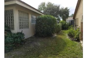 8190 NW 41st St, Coral Springs, FL 33065, Sold 07/03/17