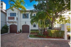 825 NE 1st St, Delray Beach, FL 33483, Sold 12/20/17