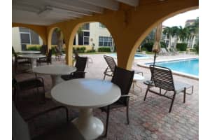 250 NE 20th St, Boca Raton, FL 33431, Sold 03/01/17