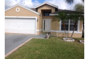 1735 Sawgrass Cir, Greenacres, FL 33413, Sold 05/08/17