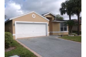 1735 Sawgrass Cir, Greenacres, FL 33413, Sold 05/08/17