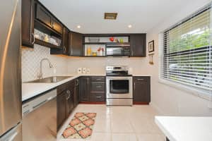 2424 N Federal Hwy, Boynton Beach, FL 33435, Sold 05/31/17