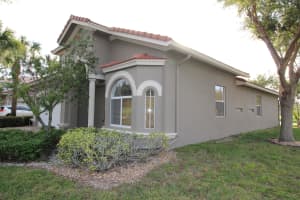 9201 Silver Glen Way, Lake Worth, FL 33467, Sold 03/01/17
