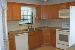 3075 Lucerne Park Dr, Greenacres, FL 33467, Sold 03/01/17