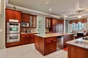 5505 61st Pl, Vero Beach, FL 32967, Sold 03/24/17
