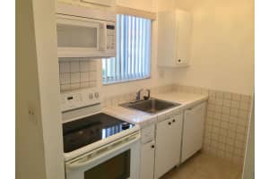 6112 Forest Hill Blvd, West Palm Beach, FL 33415, Sold 02/08/17