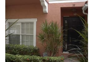 295 NE 5th Ave, Delray Beach, FL 33483, Sold 08/22/17