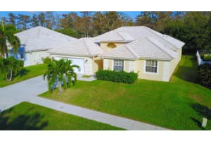 3324 Harness Cir, Lake Worth, FL 33449, Sold 04/28/17