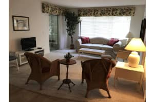 25 SE 13th St APT A1, Boca Raton, FL 33432, Sold 02/15/17