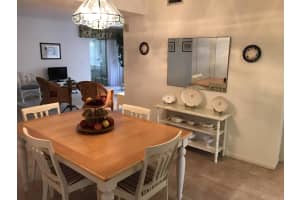 25 SE 13th St APT A1, Boca Raton, FL 33432, Sold 02/15/17