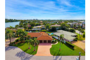 770 NE 39th St, Boca Raton, FL 33431, Sold 04/10/17