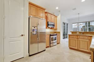 5020 Vine Cliff Way W, Palm Beach Gardens, FL 33418, Sold 08/31/17