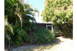 465 7th Pl, Vero Beach, FL 32962, Sold 06/02/17