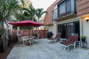 2832 Waterford Dr S, Deerfield Beach, FL 33442, Sold 04/24/17