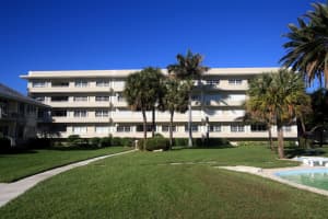 1299 S Ocean Blvd APT R4, Boca Raton, FL 33432, Sold 04/26/17