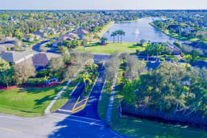 540 Alexandra Ave SW, Vero Beach, FL 32968, Sold 07/28/17